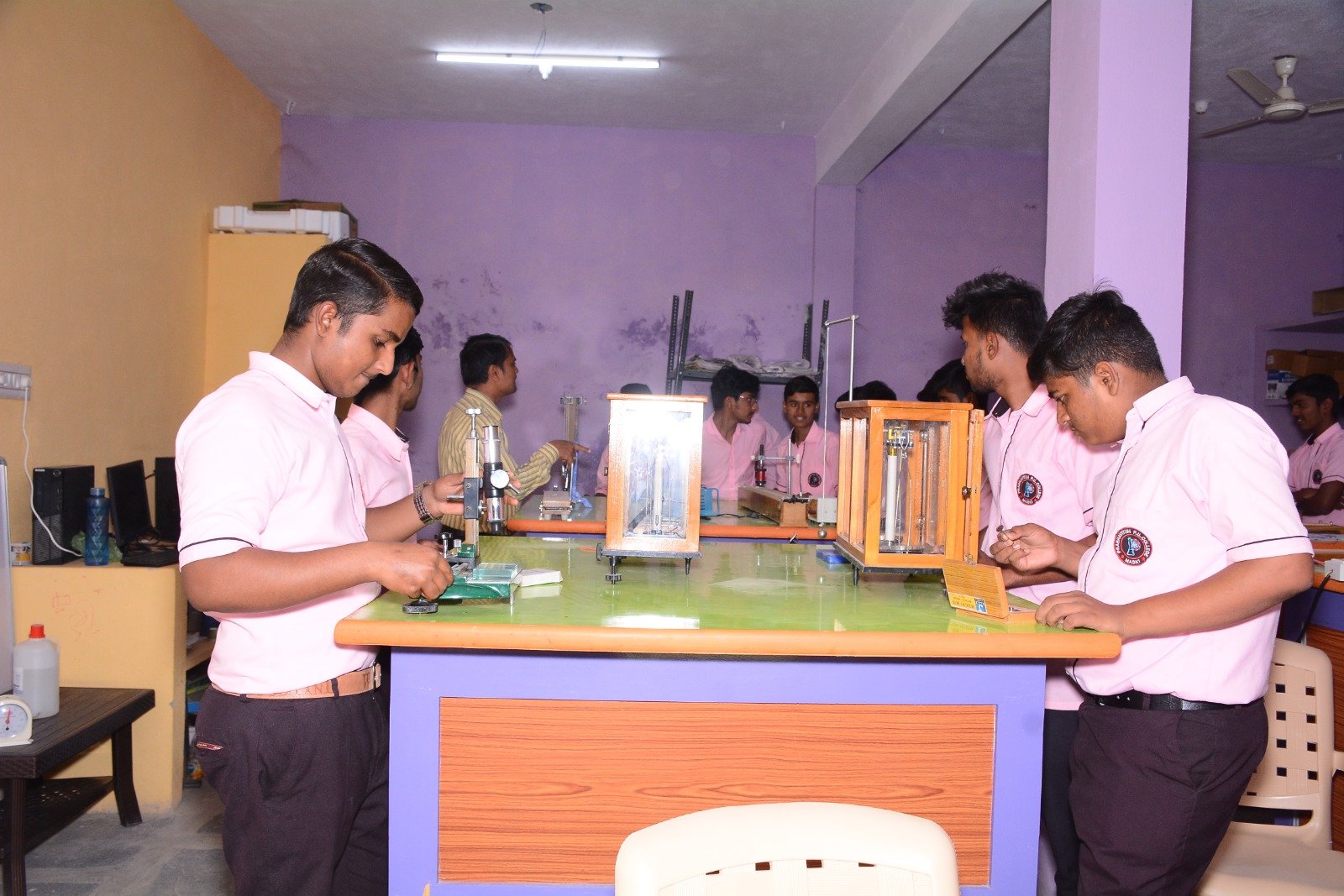 Advanced Chemistry Instruments